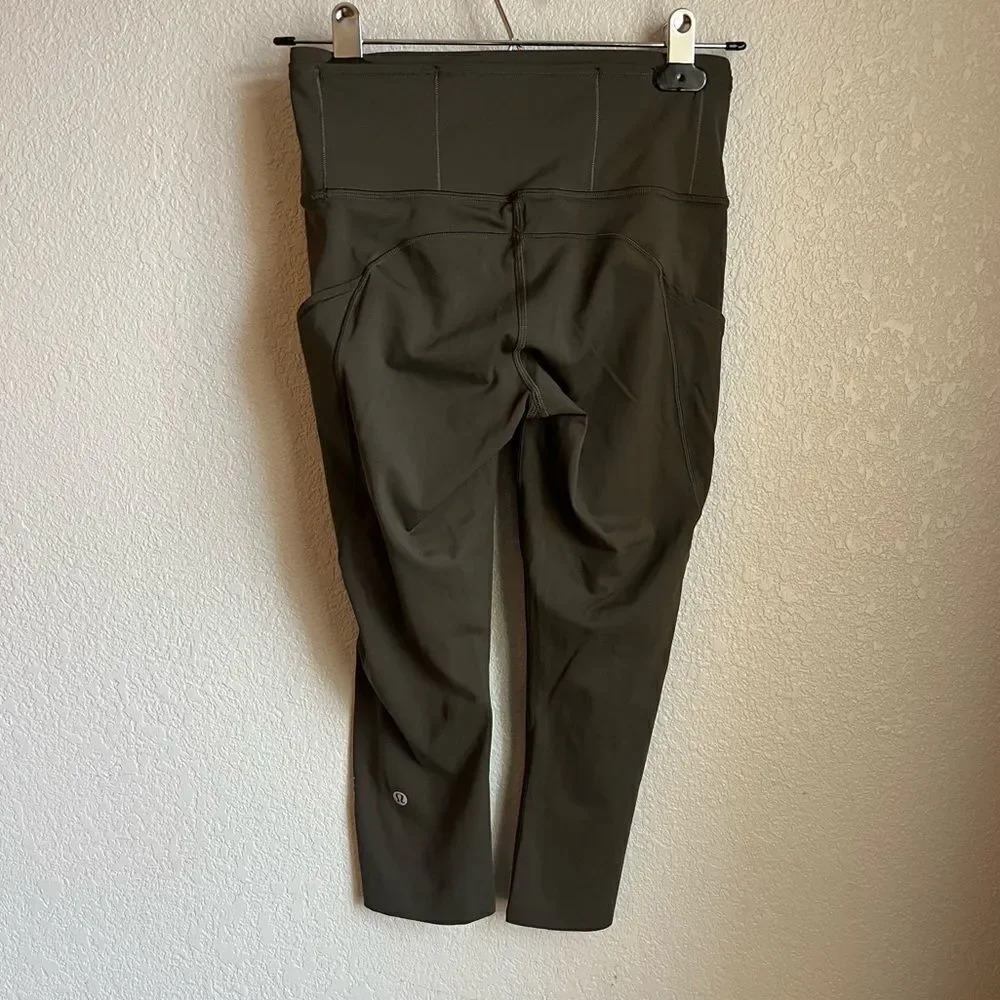 Lululemon Fast & Free Crop II *Nulux 19